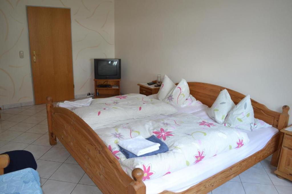 Birkengaststaette Hotel Витмунд Екстериор снимка